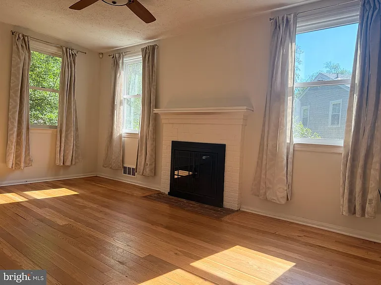 6927 Chestnut Ave — Photo 8