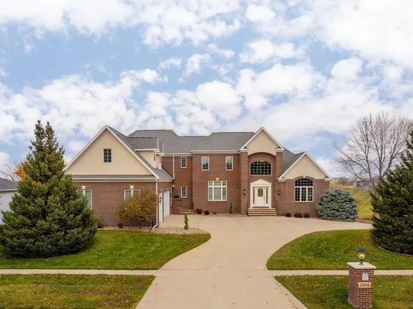 1804 Partridge Ln, Waterloo, IA 50701