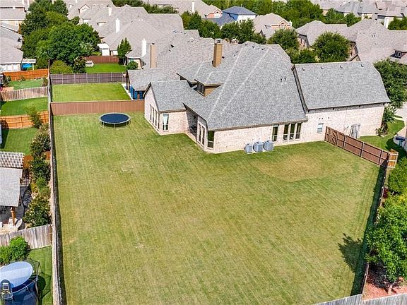 2nd image of 5401 Bentrose Dr