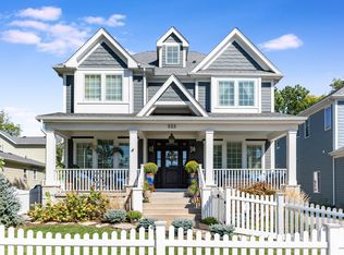 533 Jackson Ave, Naperville, IL