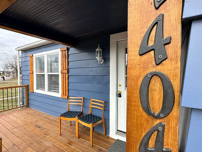 1404 W Bethel Ave — Photo 37