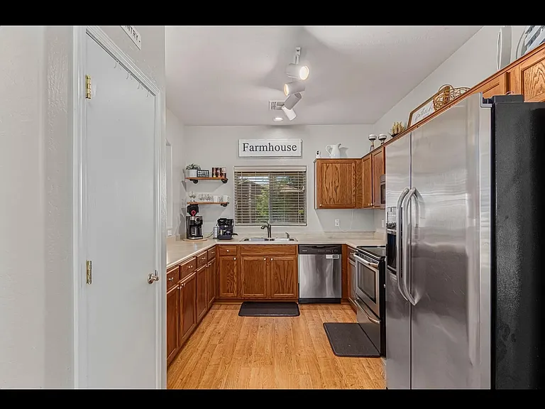 14744 N 132nd Dr — Photo 20