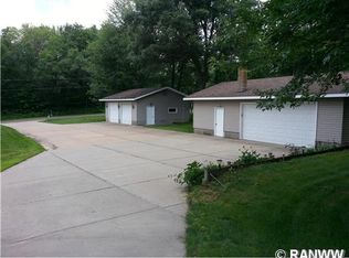7127 10th St, Elk Mound, WI 54739