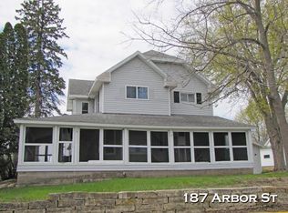 187 Arbor St, Benton, WI 53803