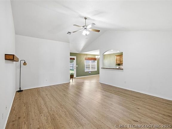 2nd image of 4013 W 103rd Ct S