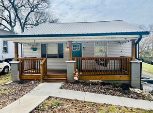 2705 W Blount Ave, Knoxville, TN 37920