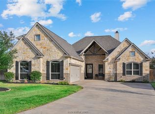 3305 Covington Ct, Bryan, TX 77808