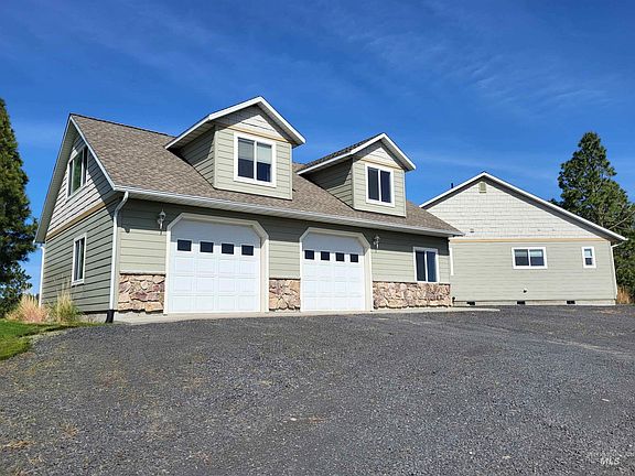 2nd image of 1085 Wallen Rd