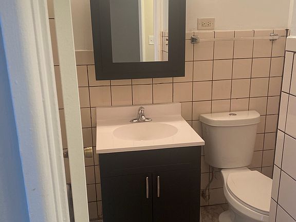 3rd image of 8615 Grand Ave