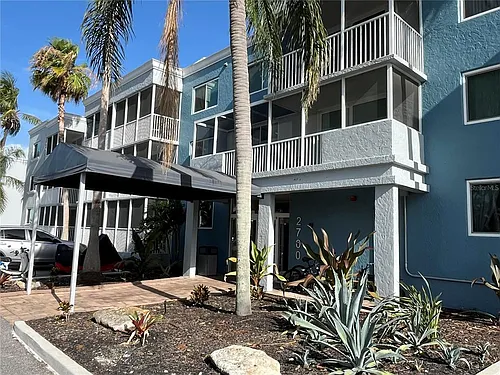 2700 Coconut Bay Ln Photo 1