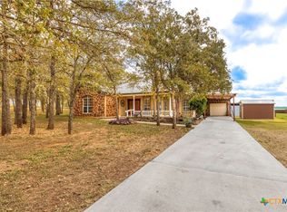 771 Hillje Rd, Kingsbury, TX 78638