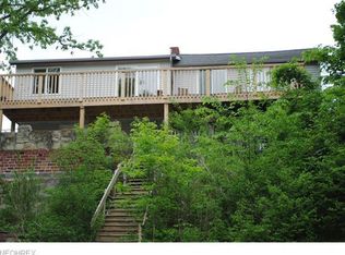 816 Riverside Dr, Vermilion, OH 44089