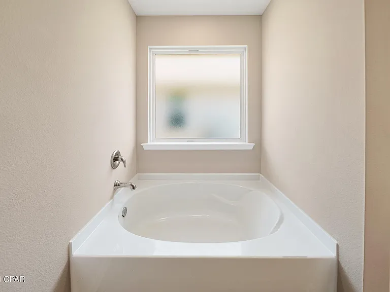 5817 Viking Way — Photo 13