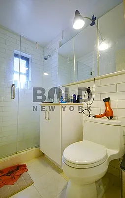 Rented by Bold New York | media 37