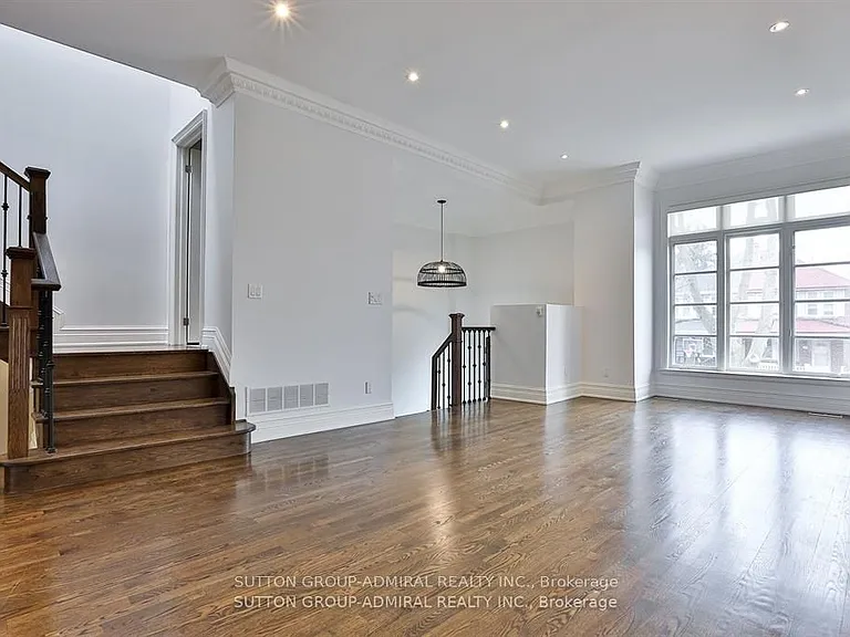 183 Douglas Ave — Photo 9