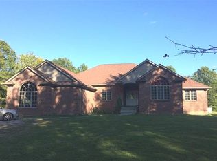 5943 McKinley Rd, China, MI 48054