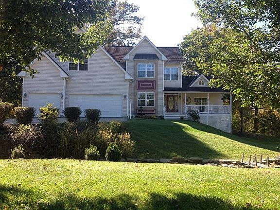 2nd image of 3582 El Rego Dr