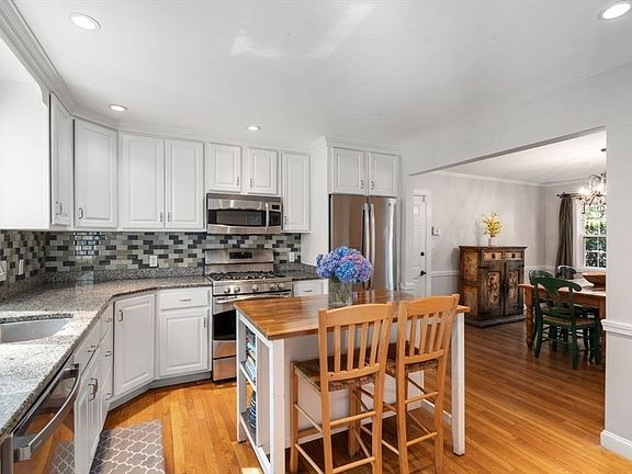 4th image of 187 Hinckley Rd