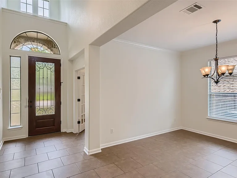 12609 Calistoga Way — Photo 5
