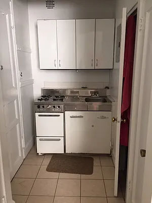 Rented by AJ Clarke | media 6