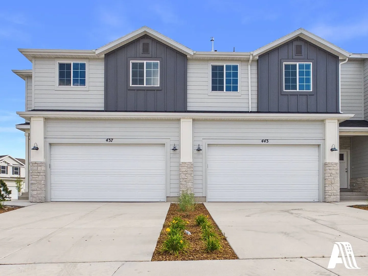 Brand New 4 Bedroom Corner Townhome for Rent Salem, Utah — Photo 2