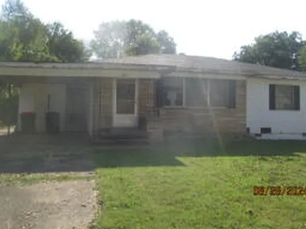 (undisclosed Address), Russellville, AR 72801