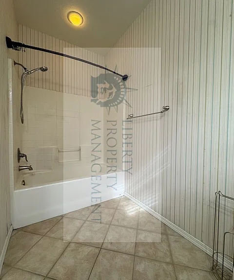 4123 W Cherry Tree Ln — Photo 14
