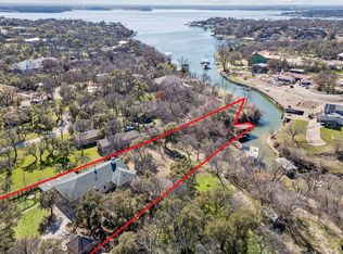 9525 Dickson Rd, Fort Worth, TX 76179