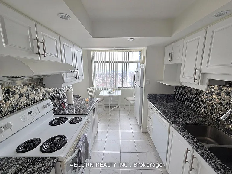 88 N Alton Towers Cir #1406 — Photo 7