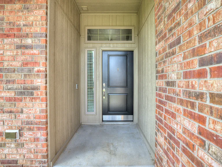18705 Vivo Dr — Photo 11