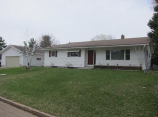 228 Parkway St, Kingsford, MI 49802