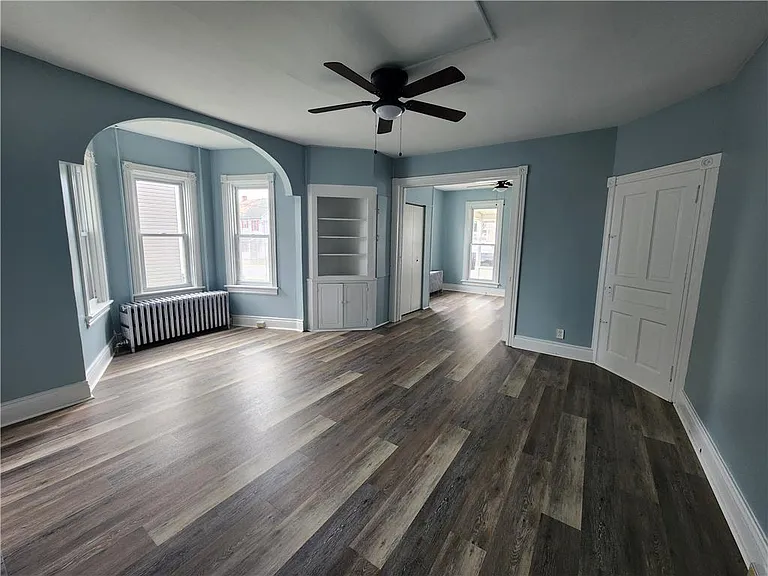 2347 Washington Ave #1 — Photo 4