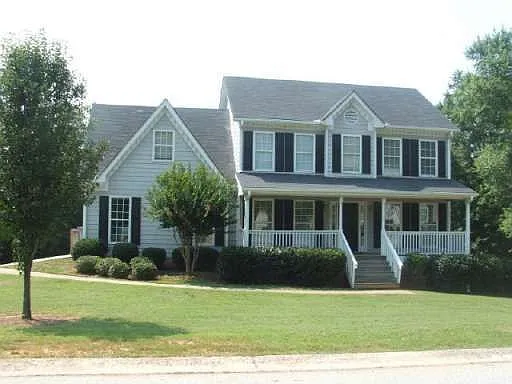 401 Ryan Cir photo 1