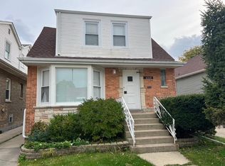 6307 W Gunnison St #1, Chicago, IL 60630