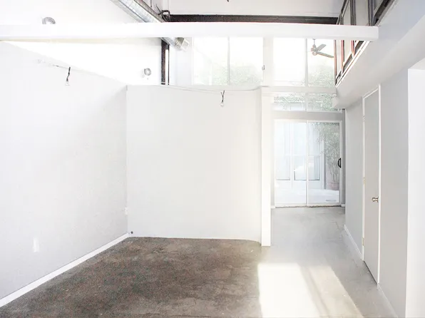 211 W Emporia St #404, Ontario, CA 91762