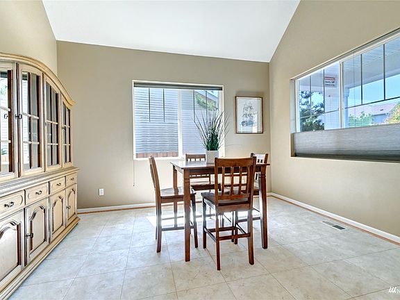 3rd image of 8416 24th Pl NE