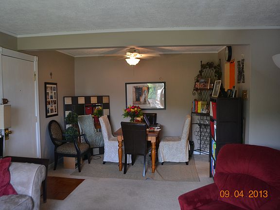 Living Room, photo 2