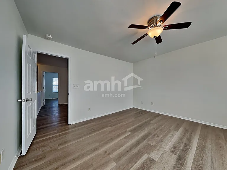 9023 Newfield St — Photo 10