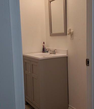 4th image of 2206 Treasure Hills Blvd