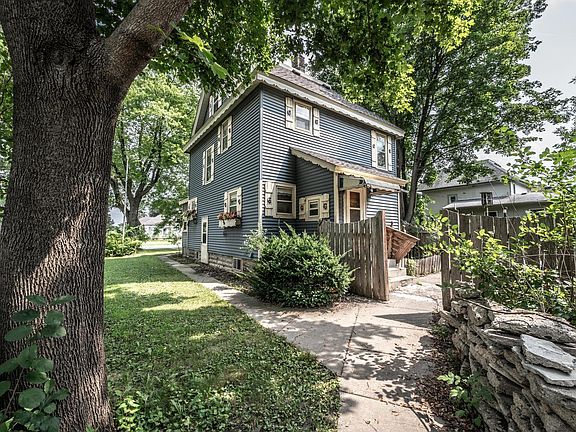 5th image of 300 7th St