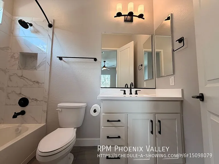1926 W Holden Dr — Photo 7