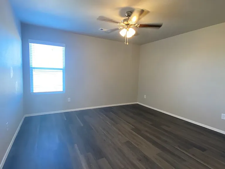 503A W Loren Dr — Photo 12