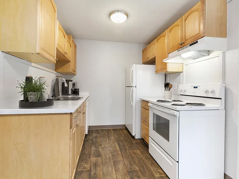 Cedars Apartments & Daffodil Court Townhomes — Photo 2