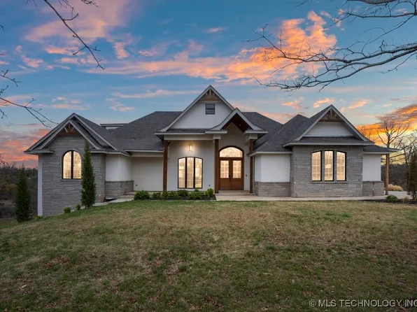 202 Pegilou Ln, Sand Springs, OK 74063
