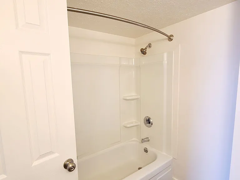 20201 Lorain Rd — Photo 21