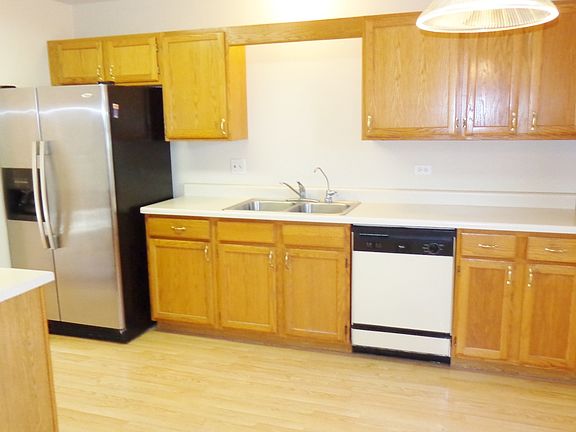 2nd image of 126 Vista View Dr