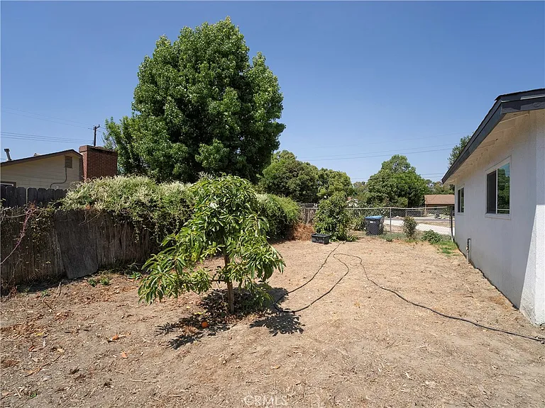 13173 McKinley Ave #FRONT HOUSE — Photo 36