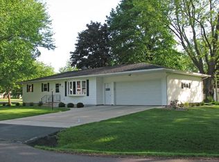 2313 Wallonnie Dr, Marshfield, WI 54449