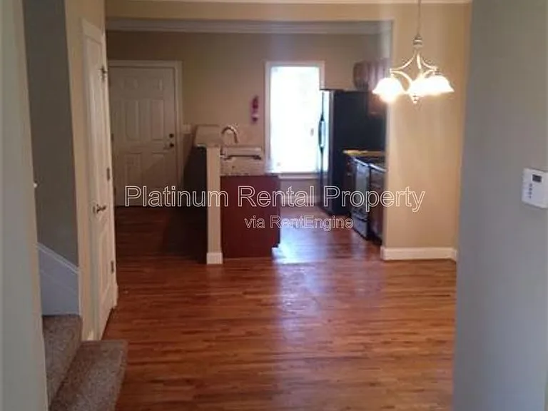 750 Terry St SE — Photo 9