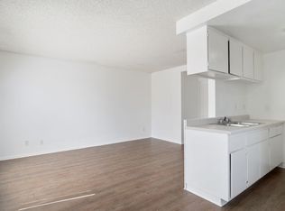 1515 N Dresser St APT 19, Santa Ana, CA 92701